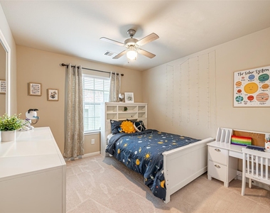 119 Emerald Loch Lane - Photo Thumbnail 26