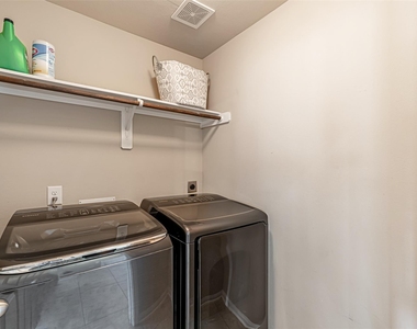 119 Emerald Loch Lane - Photo Thumbnail 36