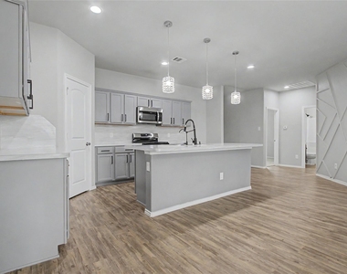 20926 Corisande Street - Photo Thumbnail 1