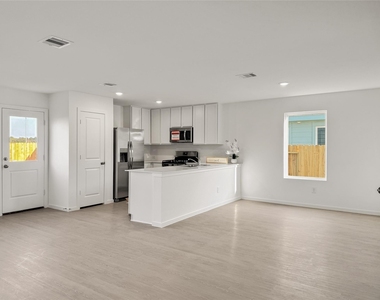 12430 Wild Strawberry Road - Photo Thumbnail 5