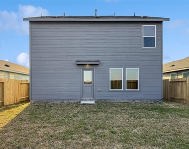 12430 Wild Strawberry Road - Photo Thumbnail 32