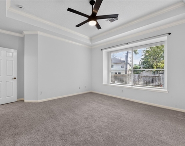 3 W Archwyck Circle - Photo Thumbnail 13
