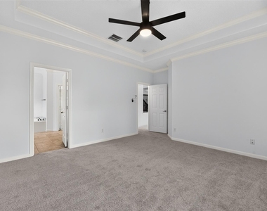 3 W Archwyck Circle - Photo Thumbnail 21