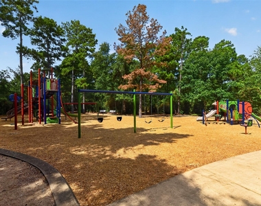 3 W Archwyck Circle - Photo Thumbnail 33