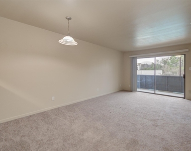 3045 Walnut Bend Lane - Photo Thumbnail 3