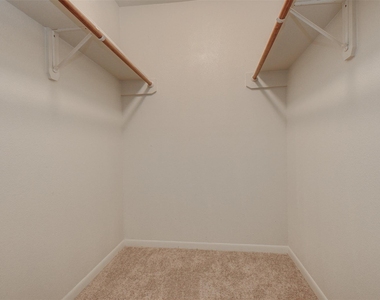 3045 Walnut Bend Lane - Photo Thumbnail 14