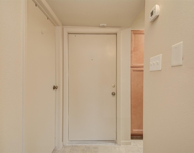3045 Walnut Bend Lane - Photo Thumbnail 2