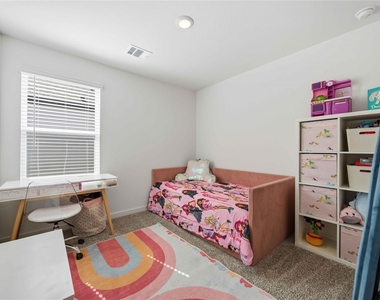3614 Eclipse Court - Photo Thumbnail 15