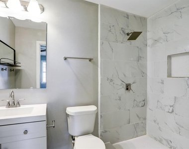 1236 San Felipe Street - Photo Thumbnail 8