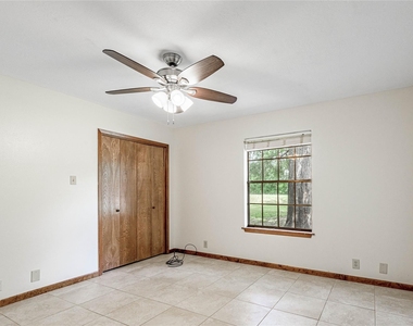 4640 Fm 1374 Road - Photo Thumbnail 9