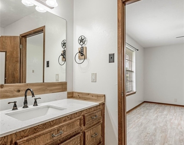 4640 Fm 1374 Road - Photo Thumbnail 7