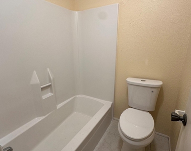 4105 Keeler Court - Photo Thumbnail 13