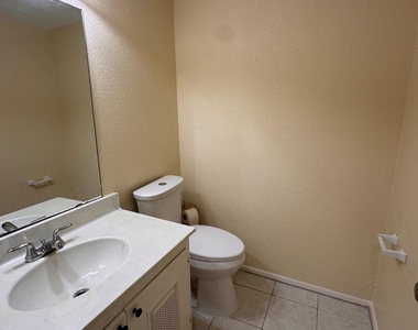 4105 Keeler Court - Photo Thumbnail 12