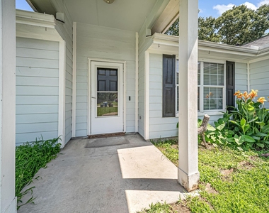 16393 Ryan Guinn Way - Photo Thumbnail 2