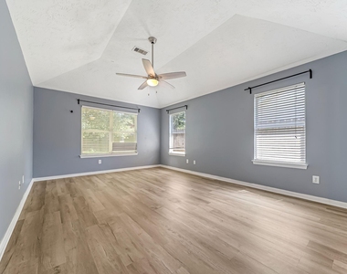 16393 Ryan Guinn Way - Photo Thumbnail 18