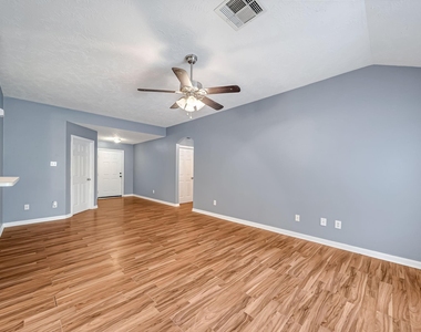 16393 Ryan Guinn Way - Photo Thumbnail 3