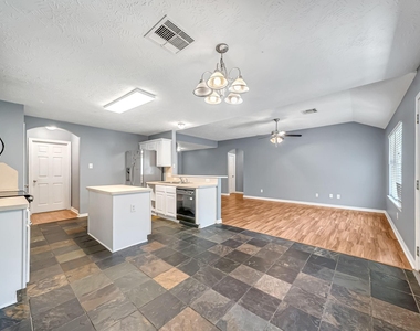 16393 Ryan Guinn Way - Photo Thumbnail 11