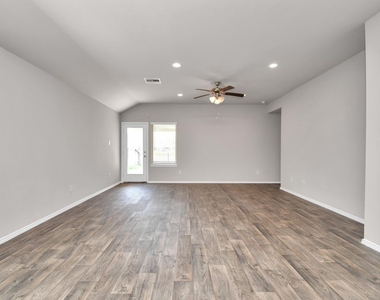 14206 West Rim Lane - Photo Thumbnail 24