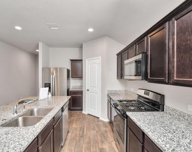 14206 West Rim Lane - Photo Thumbnail 19