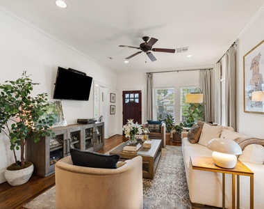 611 Enid Street - Photo Thumbnail 6