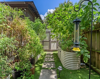 611 Enid Street - Photo Thumbnail 23