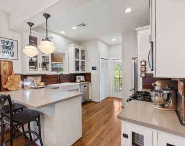 611 Enid Street - Photo Thumbnail 9