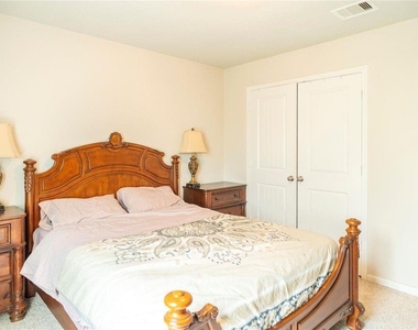 18226 Mulberry Spring Circle - Photo Thumbnail 26