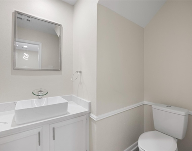 2668 Bering Drive - Photo Thumbnail 31