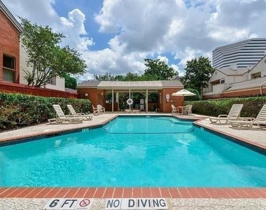 2668 Bering Drive - Photo Thumbnail 34