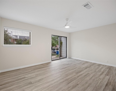 2668 Bering Drive - Photo Thumbnail 30