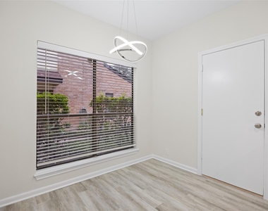 2668 Bering Drive - Photo Thumbnail 16