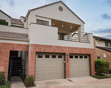 2668 Bering Drive - Photo Thumbnail 5