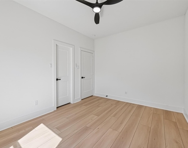 951 Highland Light Lane - Photo Thumbnail 15