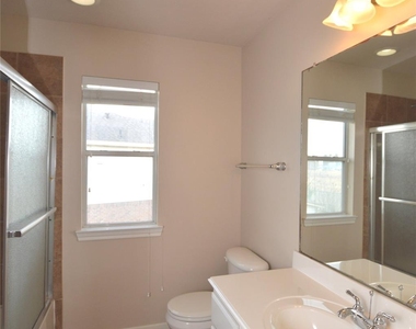 19415 Countryroad Drive - Photo Thumbnail 19