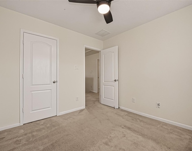 1850 Commons Hill Lane - Photo Thumbnail 31