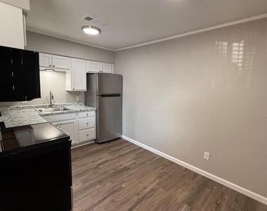 120 Charles Barker Avenue - Photo Thumbnail 1