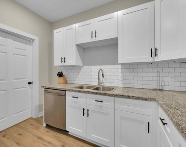 10317 Lake Road - Photo Thumbnail 7
