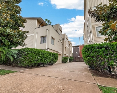 1510 Crockett Street - Photo Thumbnail 39