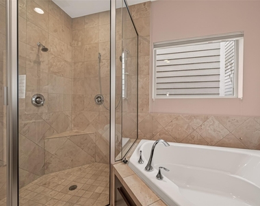 1510 Crockett Street - Photo Thumbnail 32