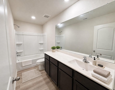 7942 Vacek Meadows Loop - Photo Thumbnail 7