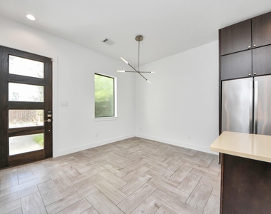1703 Cedrocanna Lane - Photo Thumbnail 8