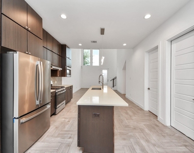 1703 Cedrocanna Lane - Photo Thumbnail 14