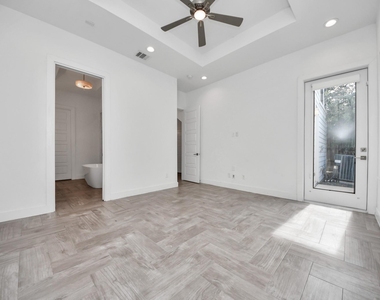 1703 Cedrocanna Lane - Photo Thumbnail 23