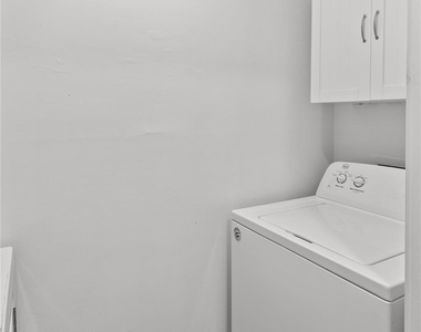 3319 Laurel Fork Drive - Photo Thumbnail 13