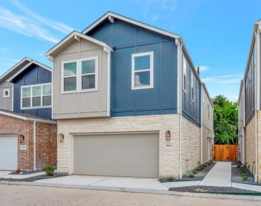 16104 Oregon Oak Drive - Photo Thumbnail 1
