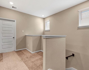 16104 Oregon Oak Drive - Photo Thumbnail 21