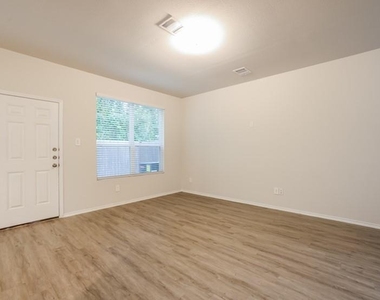 2735 Bouvardia Way - Photo Thumbnail 4