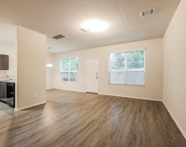 2735 Bouvardia Way - Photo Thumbnail 5