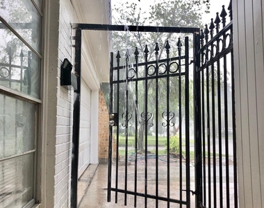 10510 Kiber Drive - Photo Thumbnail 21
