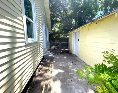 107 Sinclair Street - Photo Thumbnail 26